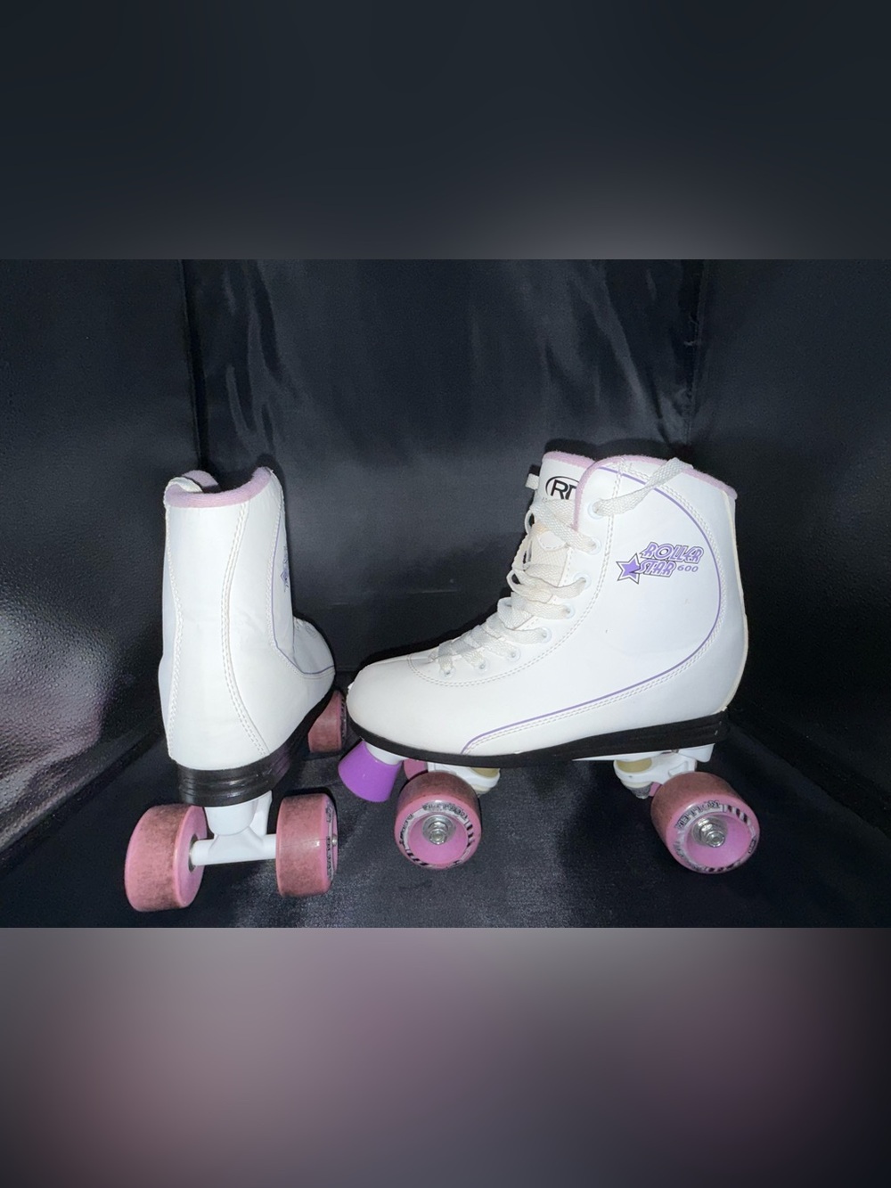 Roller Derby Roller Star 600 White and Purple Roller Skates - Picture 7 of 11